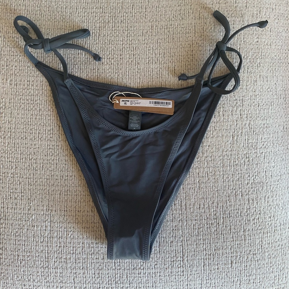 SKIMS signature swim dipped tie bottoms